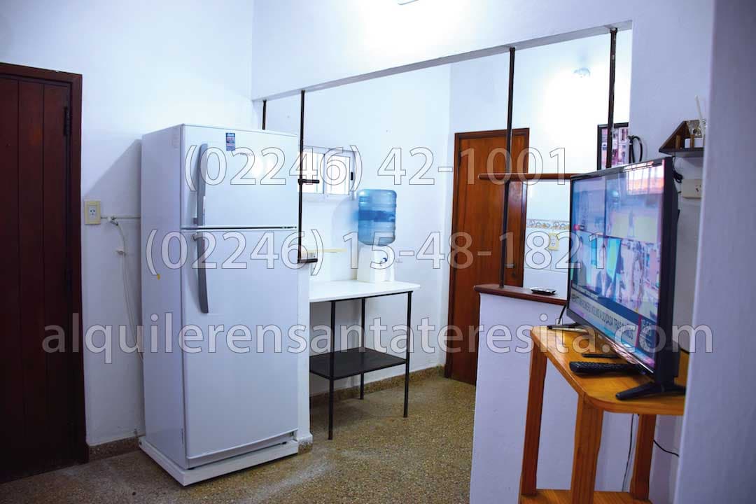 Cocina heladera de noche de Alquiler en Santa Teresita